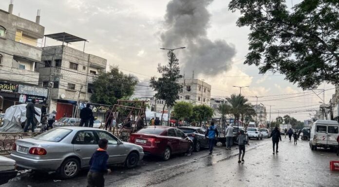 Gazze halkı: “İsrail bizi iki kez öldürüyor; bir kez bombalarla, bir kez de açlıkla”
