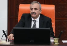 Sırrı Süreyya Önder TBMM Genel Kurulu’nda rahatsızlandı, hastaneye kaldırıldı