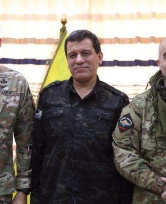 Mazlum Abdi ABD üssüne yapılan saldırı sonrası açıklamada bulundu: “Ürdün’deki Amerikan üssünü hedef alan saldırıyı kınıyor, hayatını kaybeden Amerikan askerlerinin ailelerine başsağlığı diliyoruz”