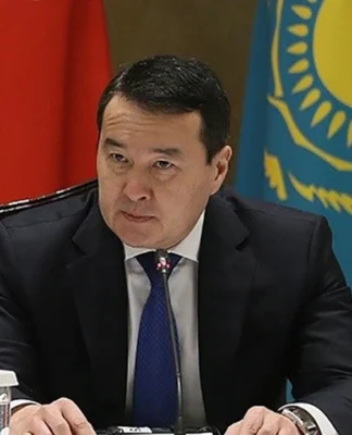 Kazakistan’da hükümet istifa etti