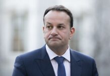 İrlanda Başbakanı Varadkar, istifa ettiğini duyurdu