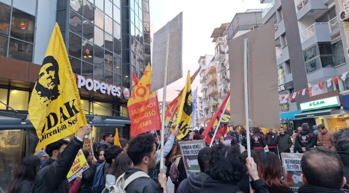 İzmir’de Filistin ile dayanışma eylemi