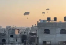 ABD’nin Gazze’ye havadan attığı “insani yardım” paraşütleri 2’si çocuk 5 kişinin ölümüne yol açtı