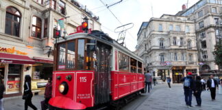 İstiklal Caddesi’nin yetki ve sorumluluğu İBB’ye geçti