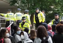 Londra’da Filistin’e dayanışma eyleminde 40 kişi gözaltına alındı