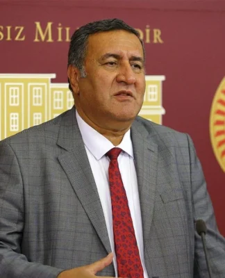 CHP Niğde Milletvekili Gürer: “Toprak Mahsulleri Ofisi tüccara çalışıyor”