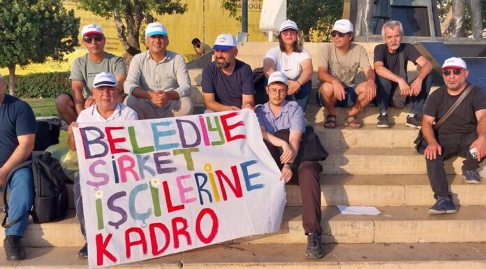 Belediye işçileri 6. haftasında Kadıköy’de oturma eylemine devam etti