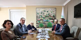 TÜSİAD Genel Başkanı ve Ankara Temsilcisi’nden DEM Parti Genel Merkezi’ne ziyaret