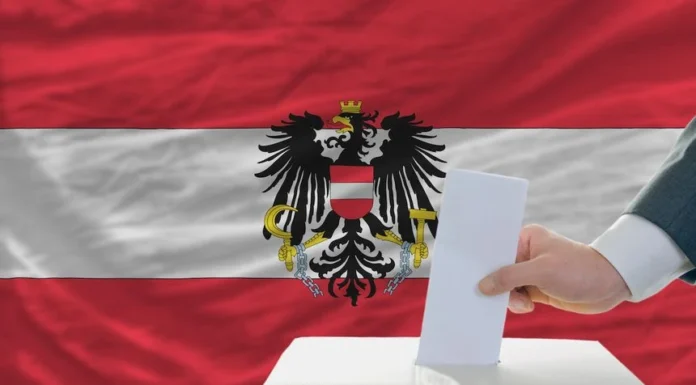 Avusturya’da bugün yapılacak seçimlerde aşırı sağın birinci parti olarak çıkması bekleniyor