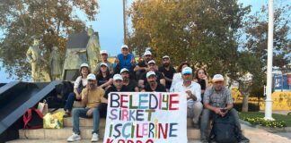 Belediye işçileri kadro talebiyle 15. haftasında Kadıköy’de oturma eylemindeydi