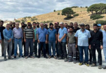 Fernas Madencilik’te işten çıkarıldıkları için direnişte olan işçiler Meclis’e gidiyor