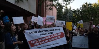 Ankara Üniversitesi öğrencileri, İkbal Uzuner ve Ayşenur Halil için bir araya geldi