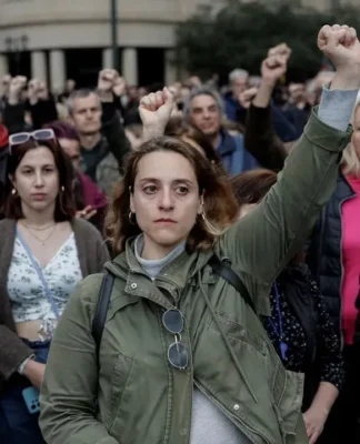 Yunanistan basın emekçileri greve çıktı