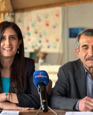 Dersim Belediyesi Eş Başkanı Birsen Orhan, tutuklama talebiyle mahkeme sevkedildi