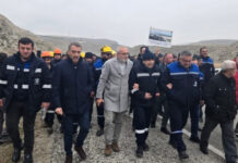 Çayırhan maden işçileri Hazine ve Maliye Bakanlığı’na doğru yürüyüşe geçti