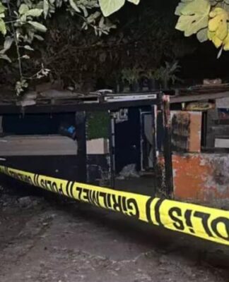 Annelerinin topladığı hurdaları satmak için dışarıda olduğu sırada evde çıkan yangında 5 çocuk yaşamını yitirdi