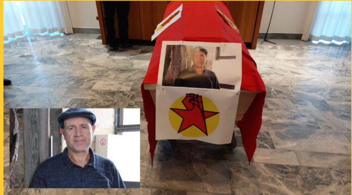 İsveç’ten Ahmet Akif Mücek geçti