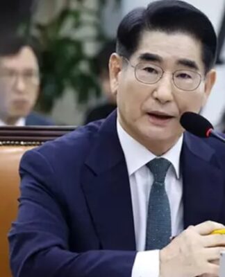 Güney Kore’de eski Savunma Bakanı tutuklandı