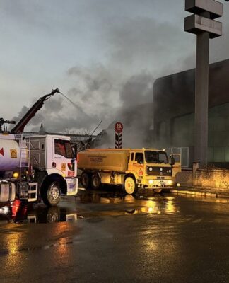 Kayseri’de mobilya fabrikasında yangın: 3 işçi yaşamını yitirdi