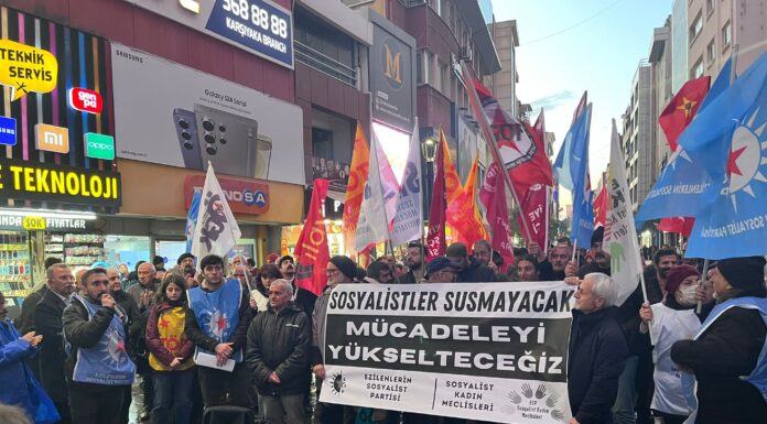 ESP, SKM ve SGDF’ye gerçekleştirilen polis operasyonuna karşı İzmir’de dayanışma eylemindeydik