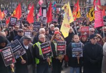 Suriye’deki Alevi Katliamı Paris’te Protesto Edildi