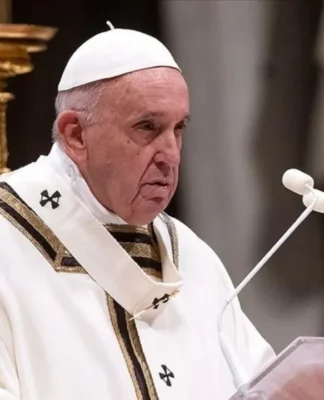 Papa Francis 88 Yaşında Hayatını Kaybetti