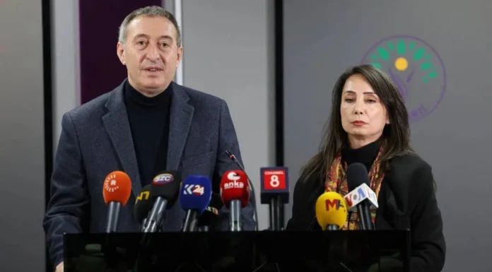 DEM Parti Eş Genel Başkanlarından İBB Operasyonlarına Tepki