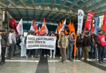 Haklarını aradığı sırada dövülerek katledilen işçi Erol Eğrek için Çalık Holding önünde eylemler düzenlendi