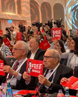 DEM Parti’den ”Free İmamoğlu” Açıklaması