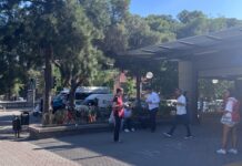 İzmir’de Bildiri Dağıtımı: Gençliğin Sesi Olalım!