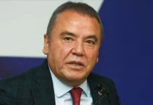 Antalya Büyükşehir Belediye Başkanı Muhittin Böcek tutuklandı