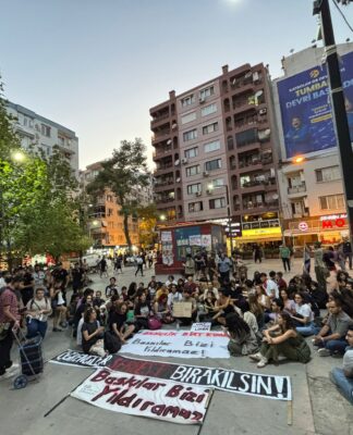 Saraçhane gözaltıları İzmir’de öğrenciler tarafından protesto edildi