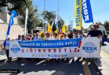 AKP’nin zam teklifine karşı memurlar bugün iş bırakarak eylem yaptı