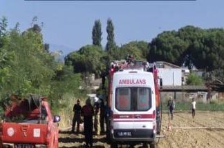 İzmir’de eğitim uçağı düştü: Pilot hayatını kaybetti