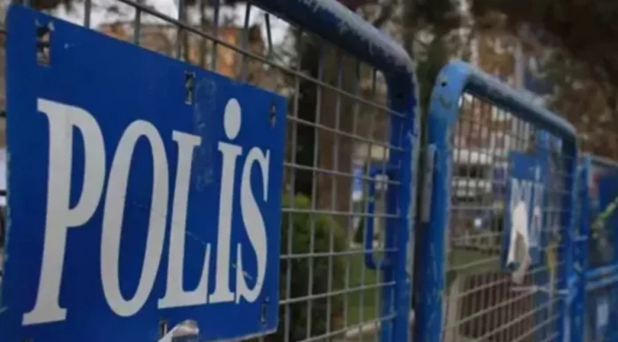 Özgür Özel’in “Tüm İstanbulluları 11.00’de Çağlayan Adliyesi’ne davet ediyorum!” çağrısından sonra 4 ilçede miting ve eylem yasaklandı