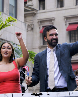 New York’ta seçimleri Mamdani kazandı: Ücretsiz otobüs, ücretsiz anaokulu, zenginlere vergi yükü…