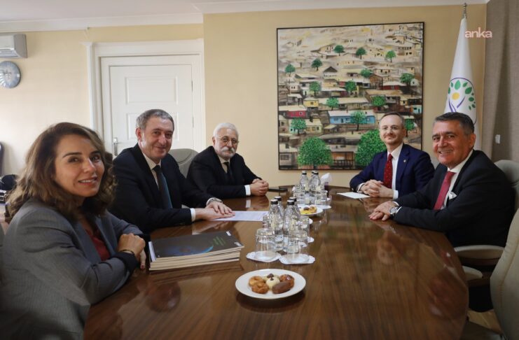 TÜSİAD heyeti, DEM Parti’yi ziyaret etti