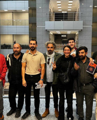 Gazeteci ve avukatların yargılandığı 19 Mart davasında tüm sanıklara beraat: “Toplantı ve gösteri yürüyüşü Anayasal haktır” vurgusu…