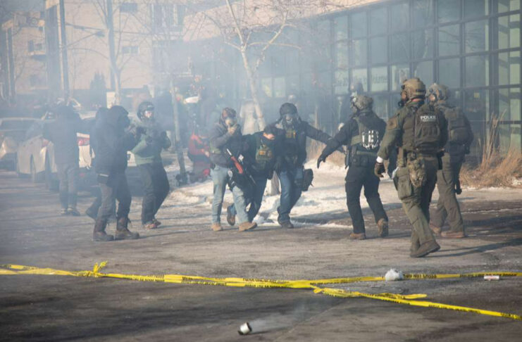 Trump’ın ICE polisleri Minnesota’da bir kişiyi daha öldürdü