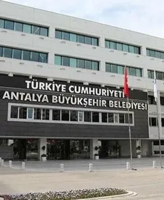 Antalya Büyükşehir Belediyesi’ne operasyon: Çok sayıda gözaltı