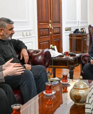 Rojin Kabaiş’in Ailesi, Adalet Bakanı Yılmaz Tunç İle Görüştü