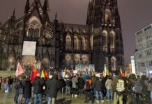 Almanya’nın Köln kentinde Rojava ile dayanışma eylemi