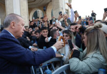 Mehmet Şimşek Erdoğan’ın maaşına yapılan zammı gizledi