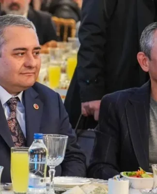 CHP’de Keçiören gerginliği: Özarslan’ın istifası etti, sebep olarak Özel’in küfürlü mesajlarını gösterdi