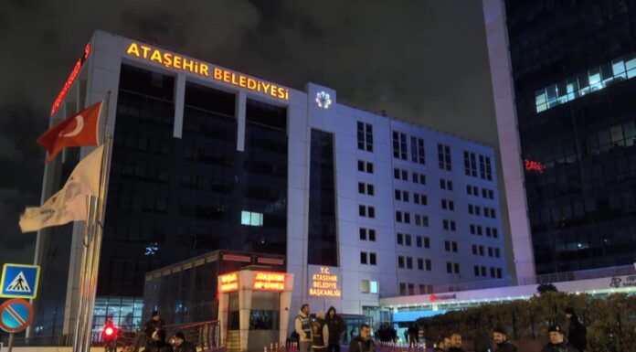 Ataşehir Belediyesine yönelik operasyon: Ataşehir Belediye Başkanı Onursal Adıgüzel olmak üzere 20 kişi gözaltına alındı