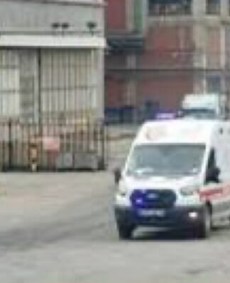 Kocaeli’nde iş cinayeti: Bir fabrikadan düşen dört işçiden üçü yaşamını yitirdi