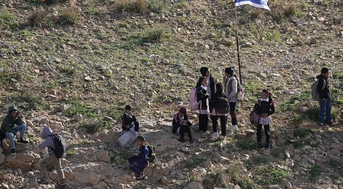 Batı Şeria’da Şiddet: Avrupa Birliği 7 İsrailli Yerleşimciye Yönelik Yaptırımları Onayladı