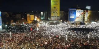 Sırbistan’da kitlesel eylemler başladı