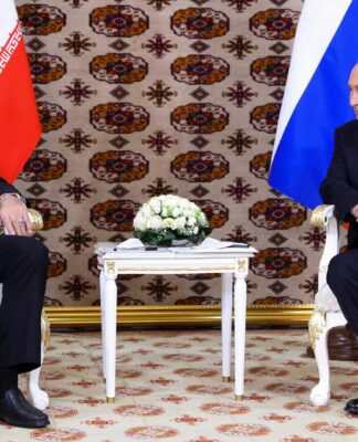 Putin: Rusya, İran’ın zenginleştirilmiş uranyumunu depolamaya hazır