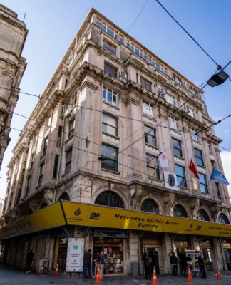 İBB’nin restore ettiği Metrohan için devir iddiası